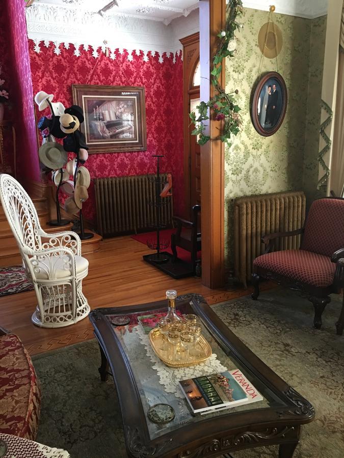 Queen Anne Bed And Breakfast Nevada ภายนอก รูปภาพ