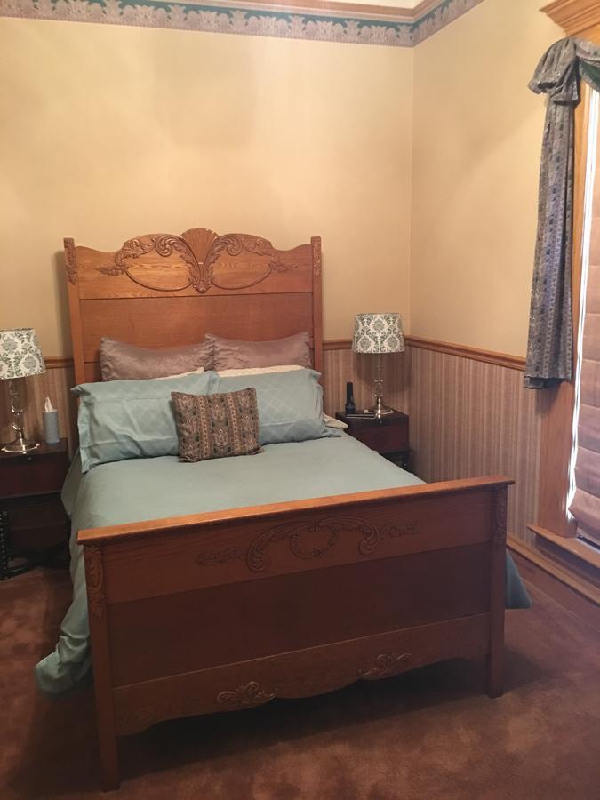 Queen Anne Bed And Breakfast Nevada ภายนอก รูปภาพ