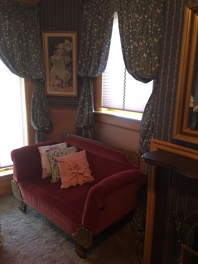 Queen Anne Bed And Breakfast Nevada ภายนอก รูปภาพ
