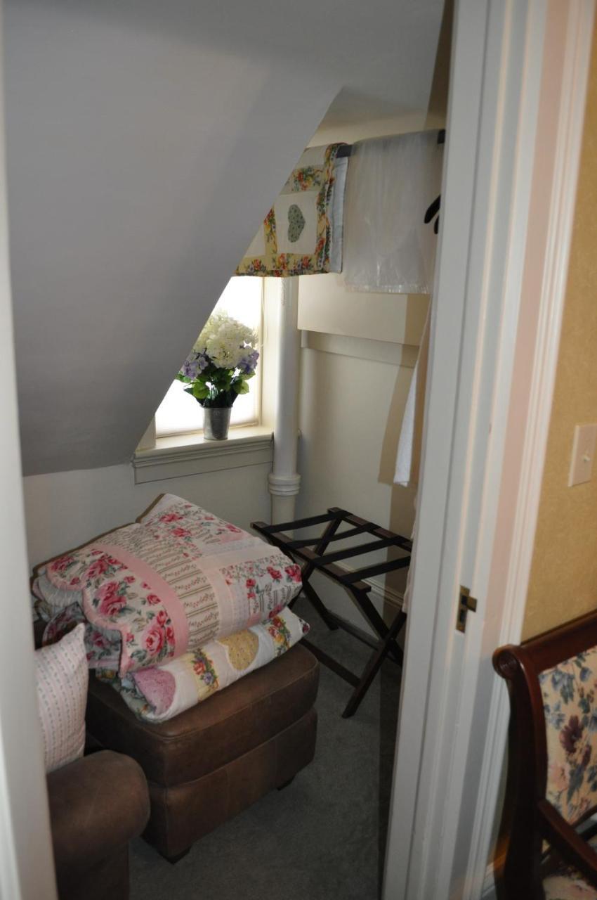 Queen Anne Bed And Breakfast Nevada ภายนอก รูปภาพ